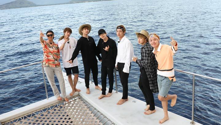 Hình ảnh BTS 2018- BTS đi biển